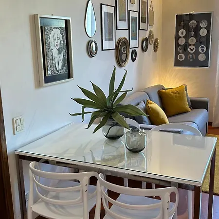 Apartman Discovering *