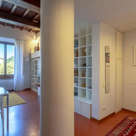 Discovering Apartman *